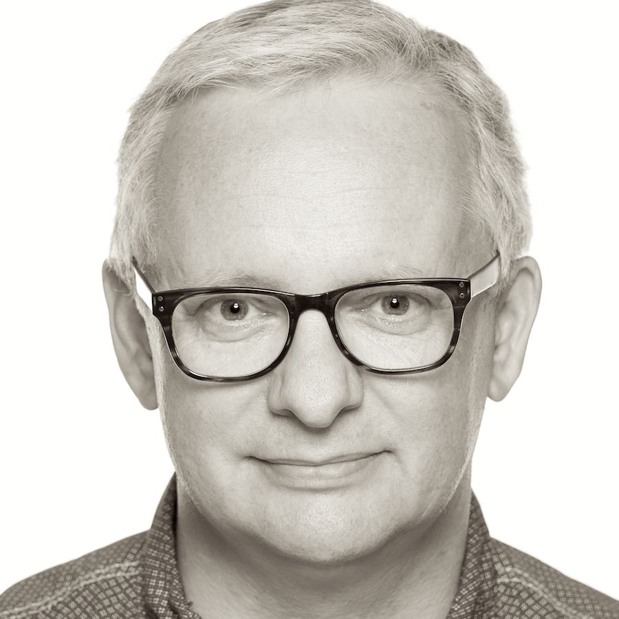 Peter Putz 900x900 bw.jpg