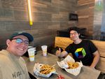 Lunch after coworking with another dynatracer (Miguel Ocerguera)