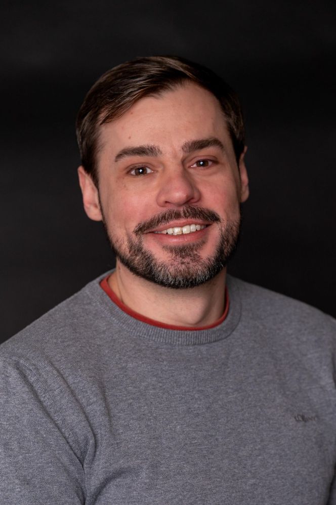 profile-photo.jpg