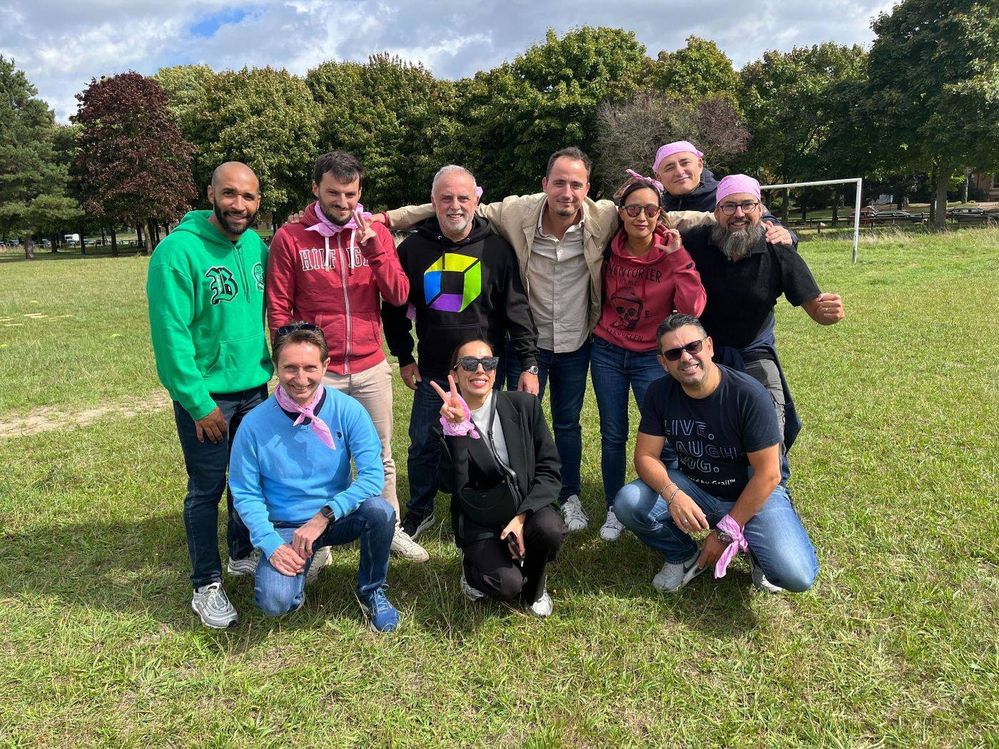 Team building with Sales FRANCE.