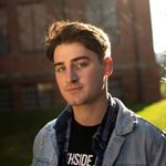 headshot casual (3).jpg