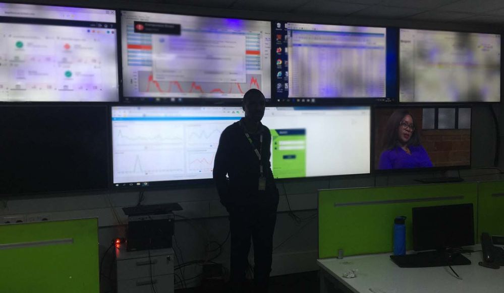 Visit in the customers' Network Operations Center  who deployed Dynatrace